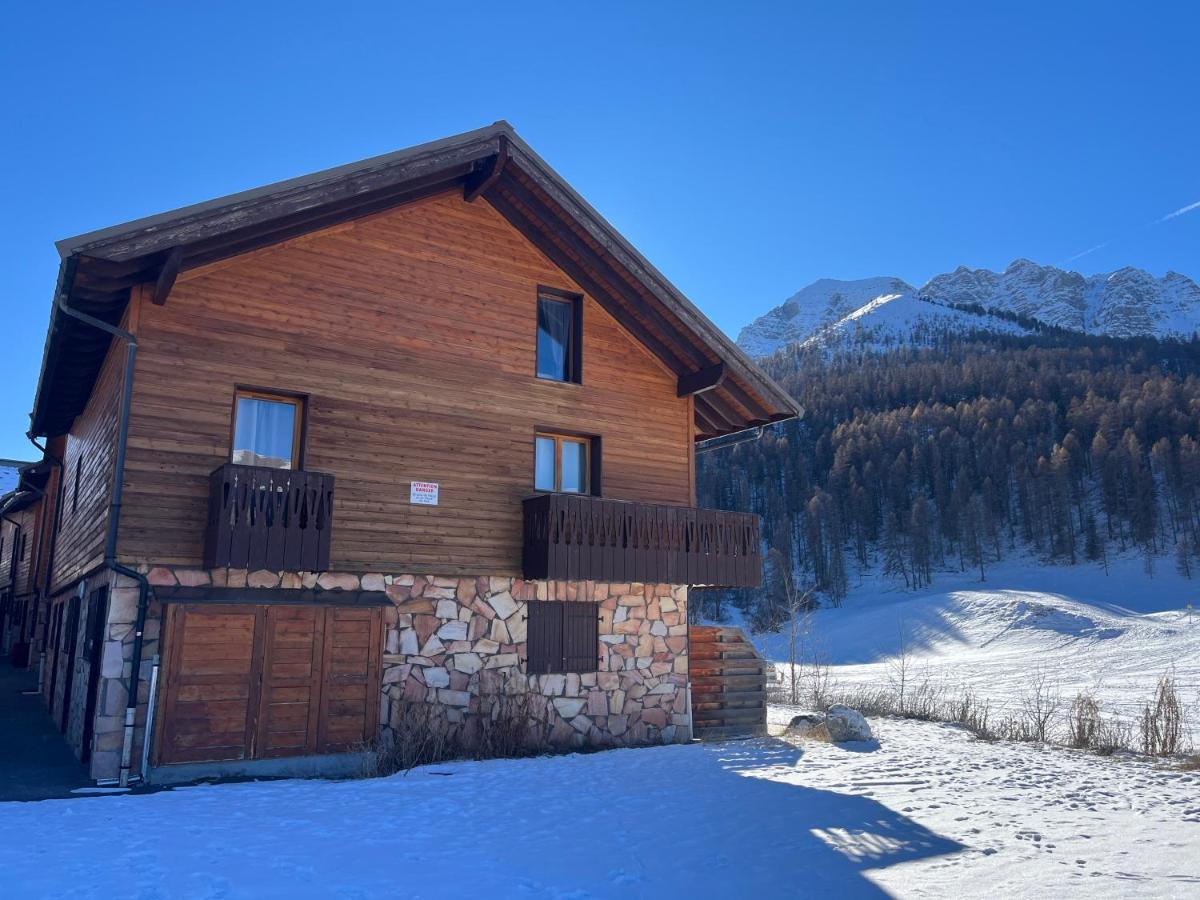 Chalet Vars 8 A 10 Personnes, Proche Des Pistes מראה חיצוני תמונה